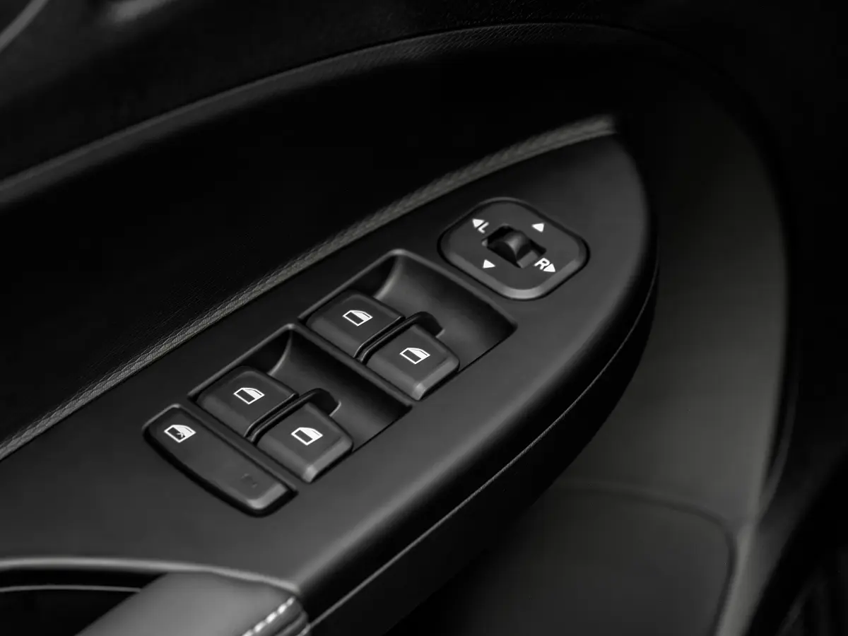Autobrvt.com - 0934195680 - Vinfast Auto Bà Rịa - VF5 - Nội thất 9